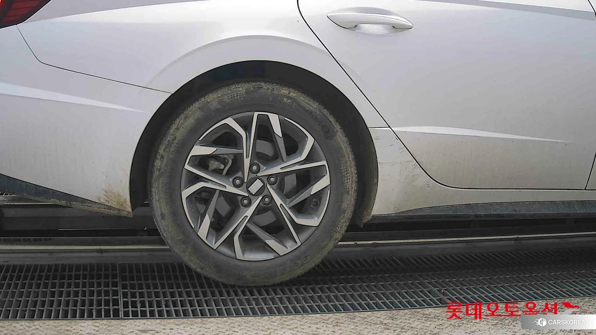Hyundai Sonata id 4296746 из Кореи 16