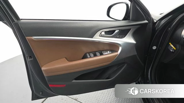 Genesis G70 id 4717954 из Кореи 16