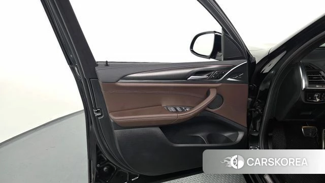 BMW X3 (G01) id 4560836 из Кореи 16