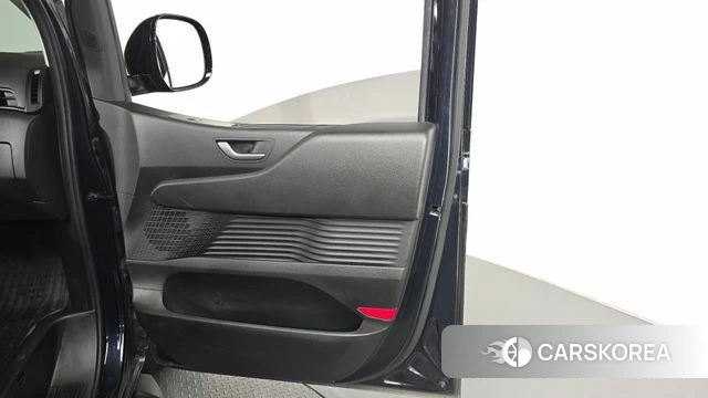 Hyundai Staria id 4656529 из Кореи 16