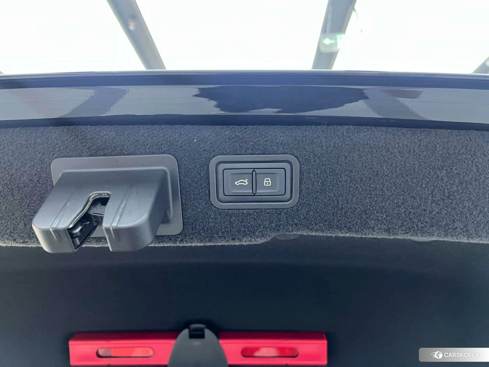Audi A8 id 4498869 из Китая 16