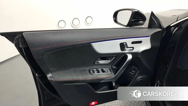 Mercedes-Benz CLA-Class C118 id 4203048 из Кореи 16