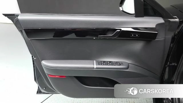 Hyundai Grandeur Hybrid (GN7) id 4847776 из Кореи 16