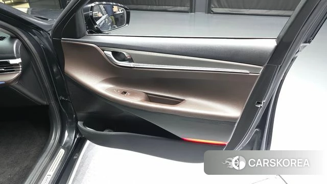 Hyundai The New Grandeur IG id 4759110 из Кореи 16