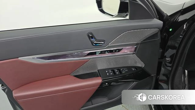 BMW 7 Series (G70) id 4400606 из Кореи 16