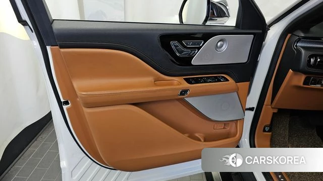 Lincoln Aviator 2nd generation id 4779195 из Кореи 16