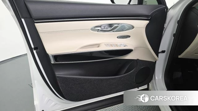 Genesis GV70 id 4323840 из Кореи 16