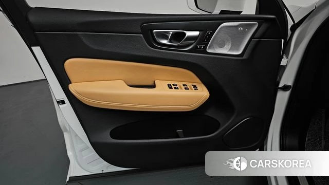 Volvo XC60 second Generation id 4488593 из Кореи 16