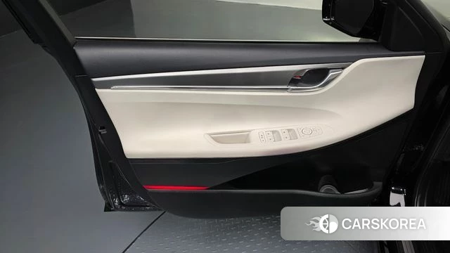 Hyundai The New Grandeur IG Hybrid id 4592321 из Кореи 16