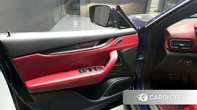 Maserati Levante id 4225700 из Кореи 16