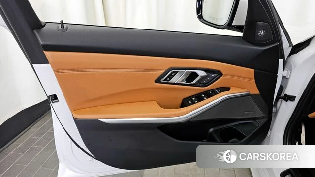BMW 3 Series (G20) id 4397205 из Кореи 16