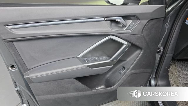 Audi Q3 (F3) id 4506381 из Кореи 16