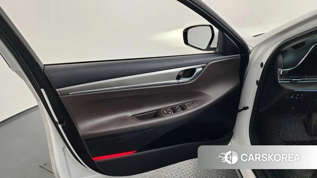 Hyundai The New Grandeur IG id 4203008 из Кореи 16