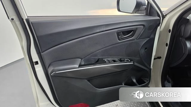 Ssangyong The New Tivoli id 4706140 из Кореи 16