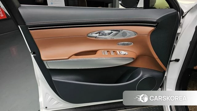 Genesis GV70 id 4872299 из Кореи 16