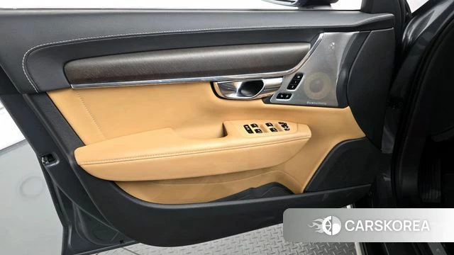 Volvo V90 Cross-Country id 4318320 из Кореи 16