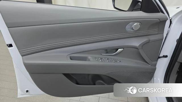 Hyundai The New Avante (CN7) id 4360449 из Кореи 16