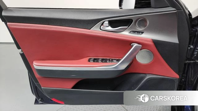 Kia Stinger id 4447922 из Кореи 16
