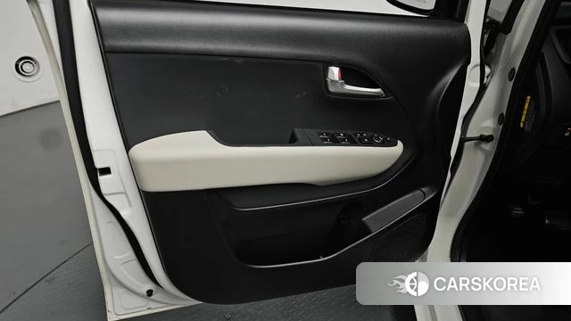 Kia The New Kia Ray id 4656386 из Кореи 16
