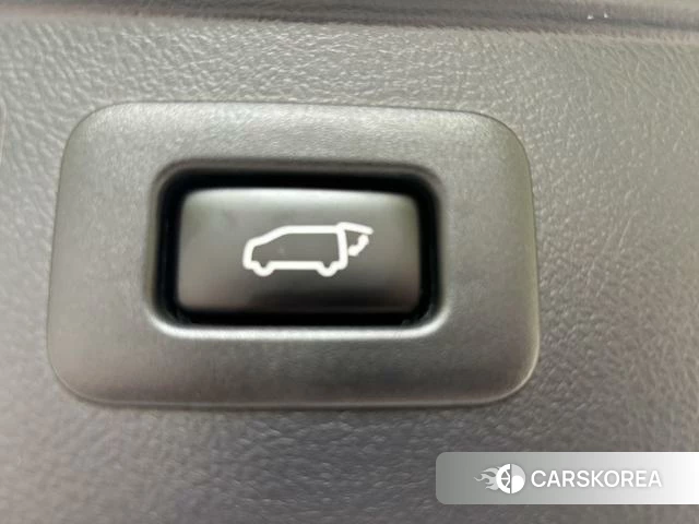 Toyota Wilfa id 4261582 из Китая 16