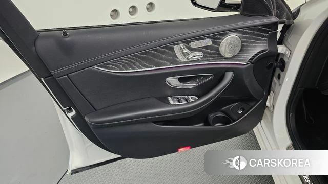 Mercedes-Benz E-Class W213 id 4415399 из Кореи 16