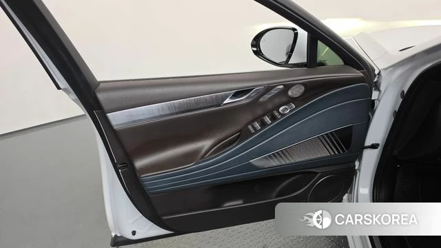 Genesis G80 (RG3) id 4702975 из Кореи 16