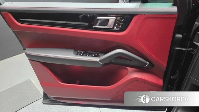Porsche Cayenne (PO536) id 4581801 из Кореи 16