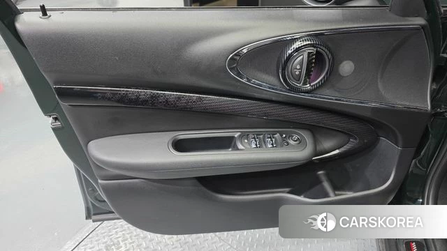 Mini Cooper S Clubman id 4759642 из Кореи 16