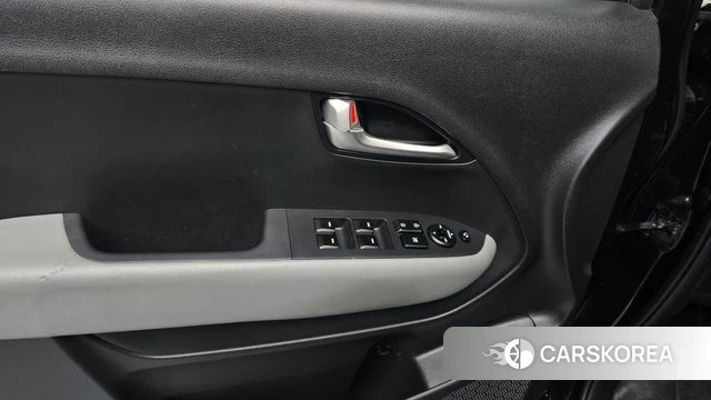 Kia The New Kia Ray id 4696208 из Кореи 16