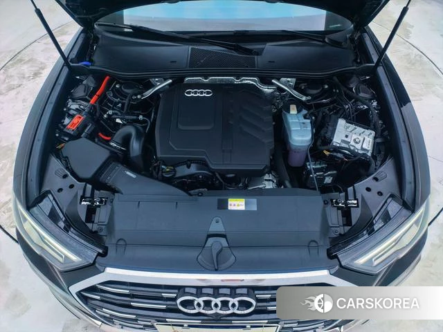 Audi A6L id 4335285 из Китая 16