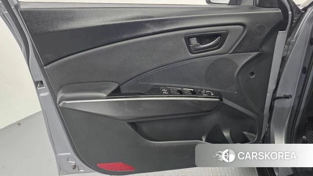 Ssangyong The New Tivoli id 4778525 из Кореи 16