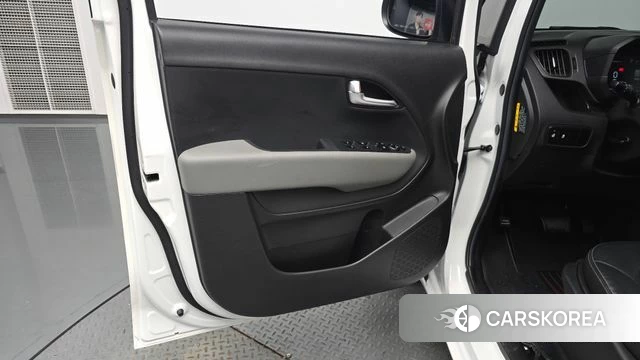 Kia The New Kia Ray id 4635389 из Кореи 16