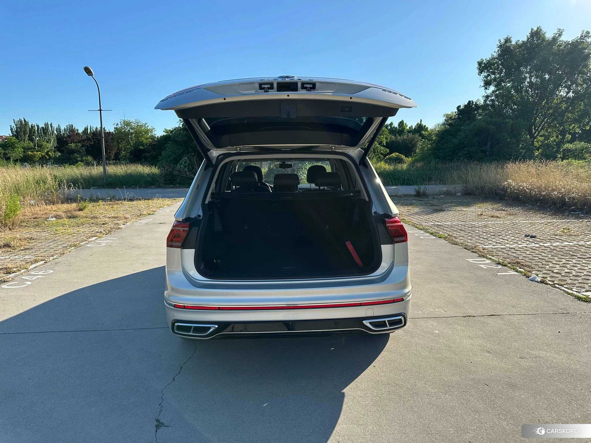 Volkswagen Tiguan L id 4441216 из Китая 16
