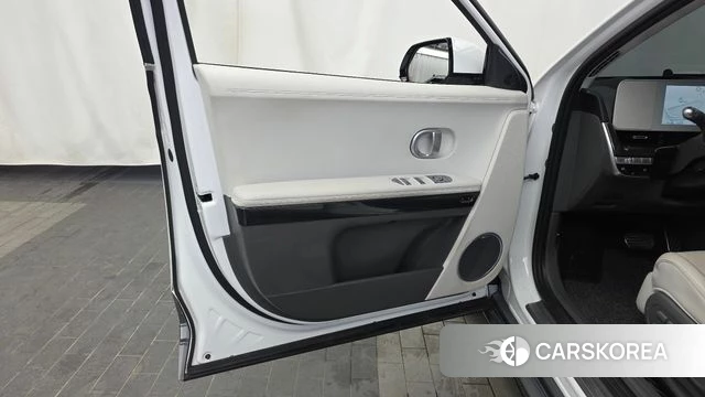 Hyundai Ionic 5 id 4608132 из Кореи 16
