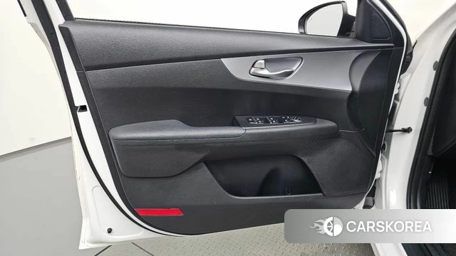 Kia The New K3 2nd generation id 4541935 из Кореи 16