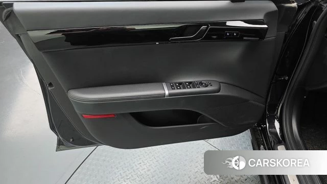 Hyundai Grandeur (GN7) id 4488011 из Кореи 16