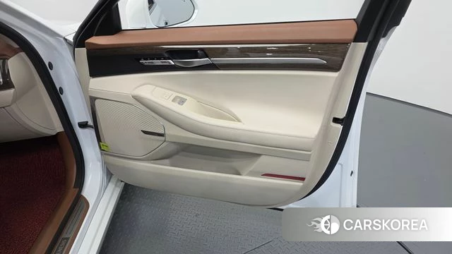 Genesis G90 id 4894806 из Кореи 15