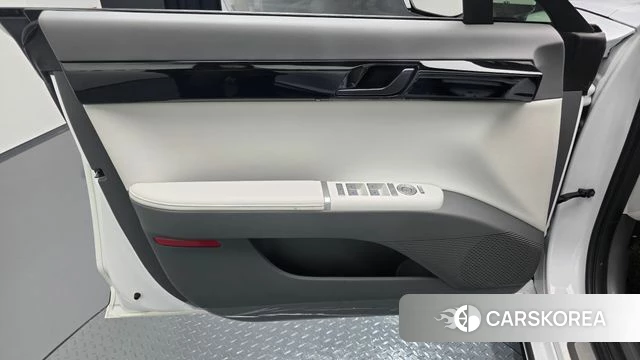 Hyundai Grandeur Hybrid (GN7) id 4185772 из Кореи 16