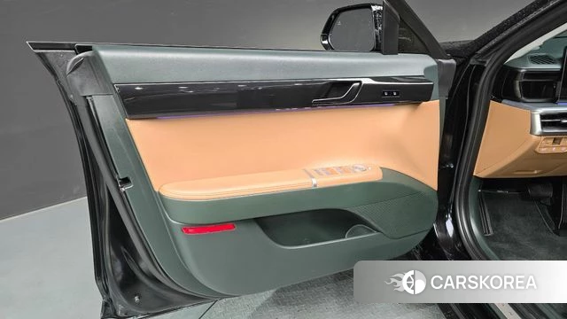 Hyundai Grandeur Hybrid (GN7) id 4223403 из Кореи 16