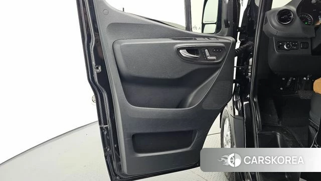 Mercedes-Benz Sprinter id 4637745 из Кореи 16