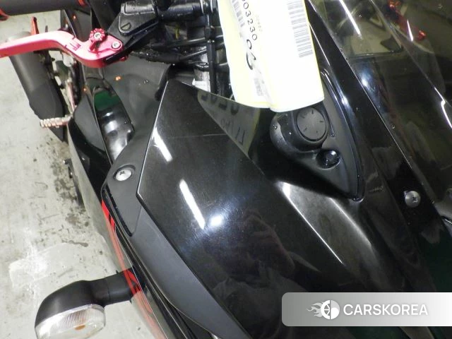 Yamaha YZF-R25 id 3945853 из Японии 16