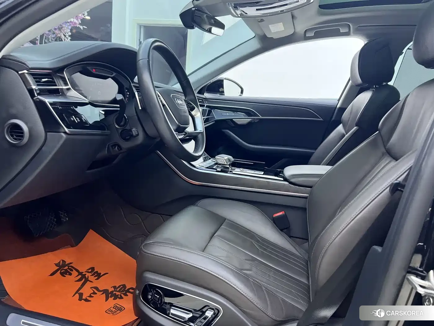 Audi A8 id 4553786 из Китая 16