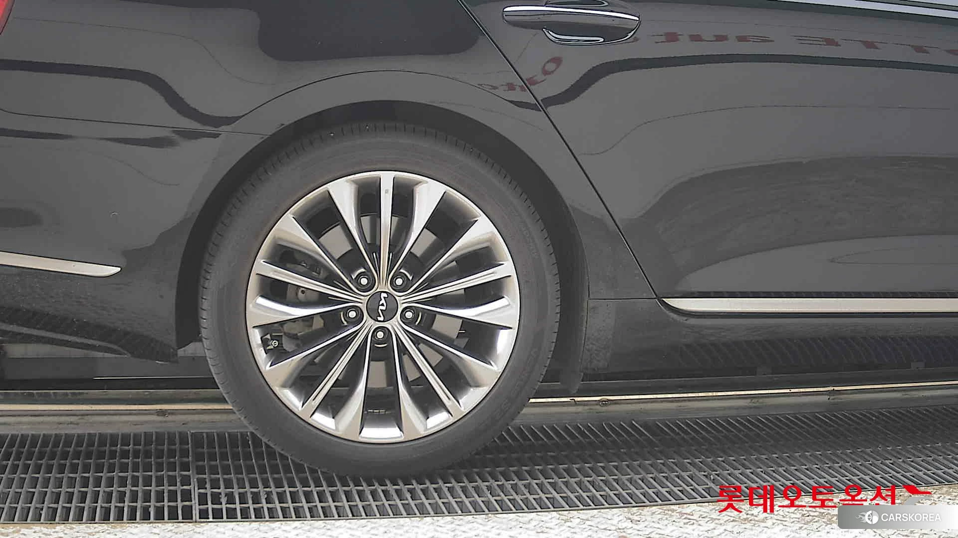 Kia K9 id 4347382 из Кореи 16