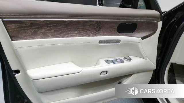 Genesis G90 (RS4) id 4323687 из Кореи 16