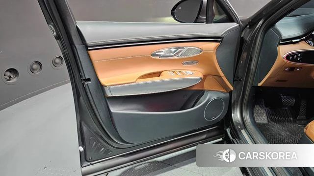 Genesis GV70 id 4428355 из Кореи 16