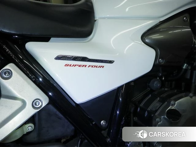 Honda CB1300SF id 4184469 из Японии 16