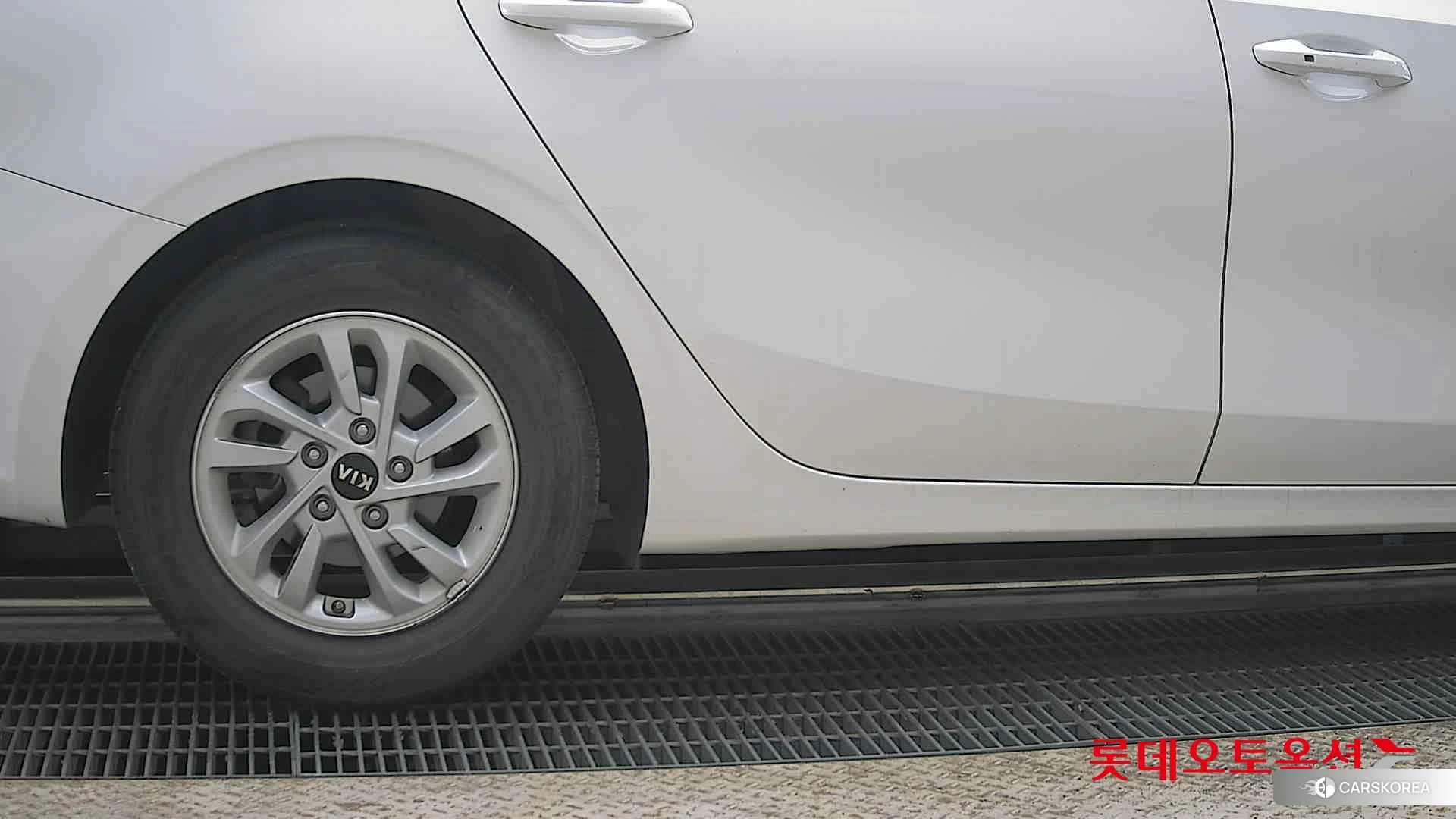 Kia K3 id 4289599 из Кореи 16