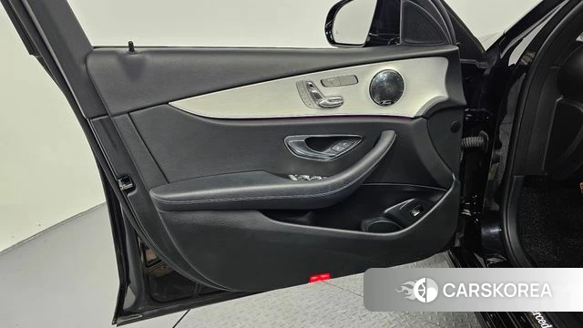 Mercedes-Benz E-Class W213 id 4283760 из Кореи 16