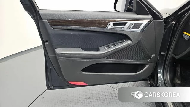 Genesis G80 id 4610005 из Кореи 16