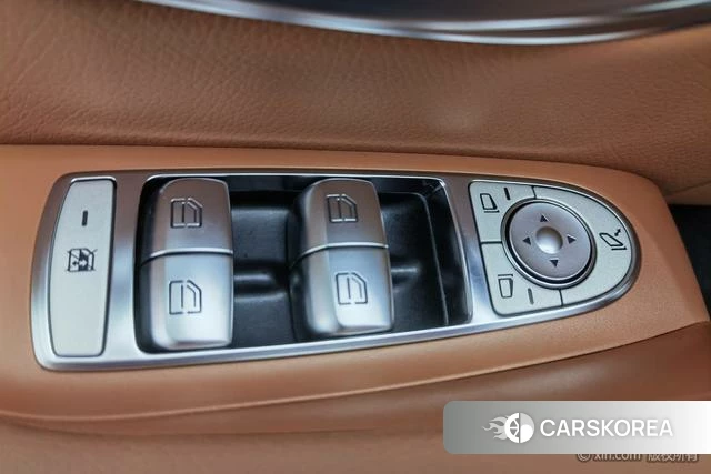 Mercedes-Benz CLS id 4257879 из Китая 16